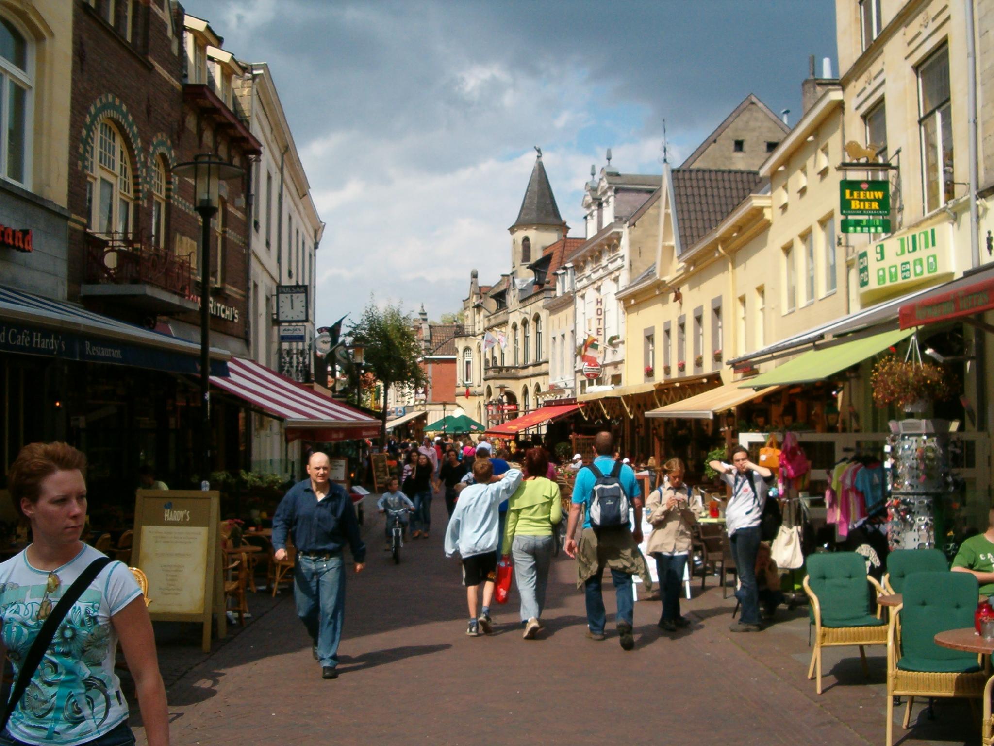 Fletcher Hotel-Restaurant Parkstad- Zuid Limburg Керкраде Екстериор снимка