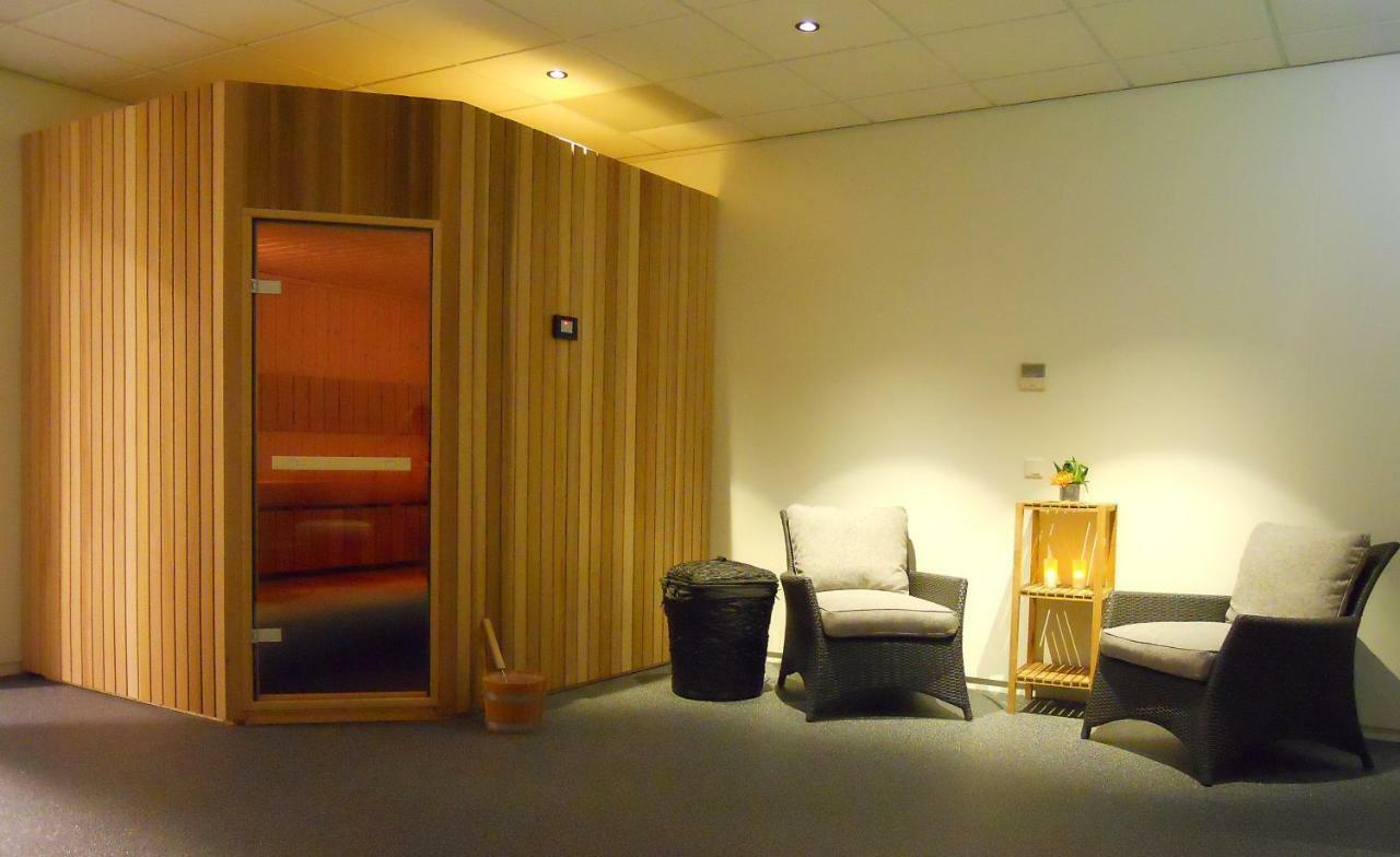 Fletcher Hotel-Restaurant Parkstad- Zuid Limburg Керкраде Екстериор снимка